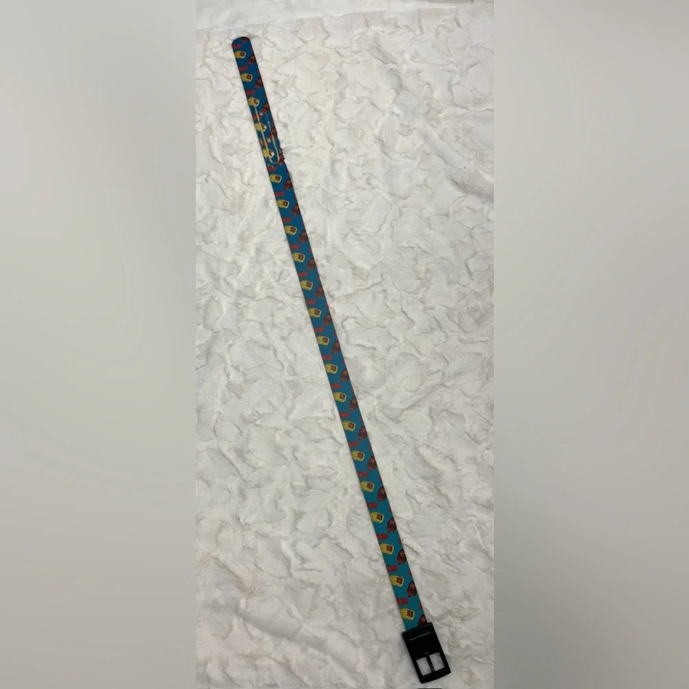 Raising Cane’s Jug Lemonade Iced‎ Tea Plastic Vinyl Belt Sz L